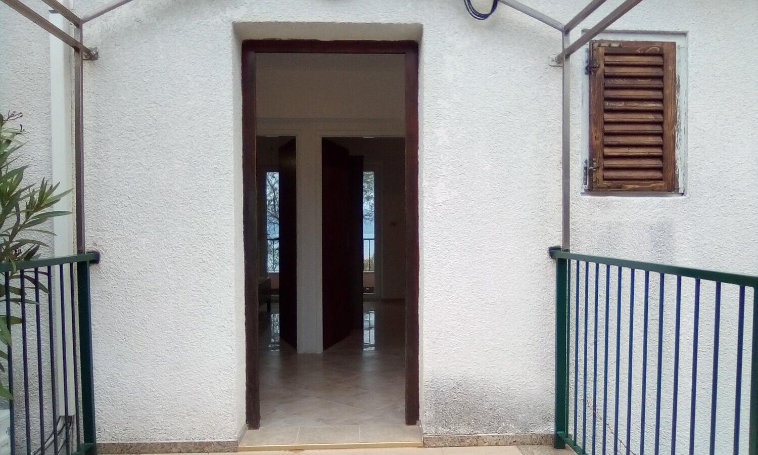 Apartments Griv - Close To The Sea Valun Exterior photo